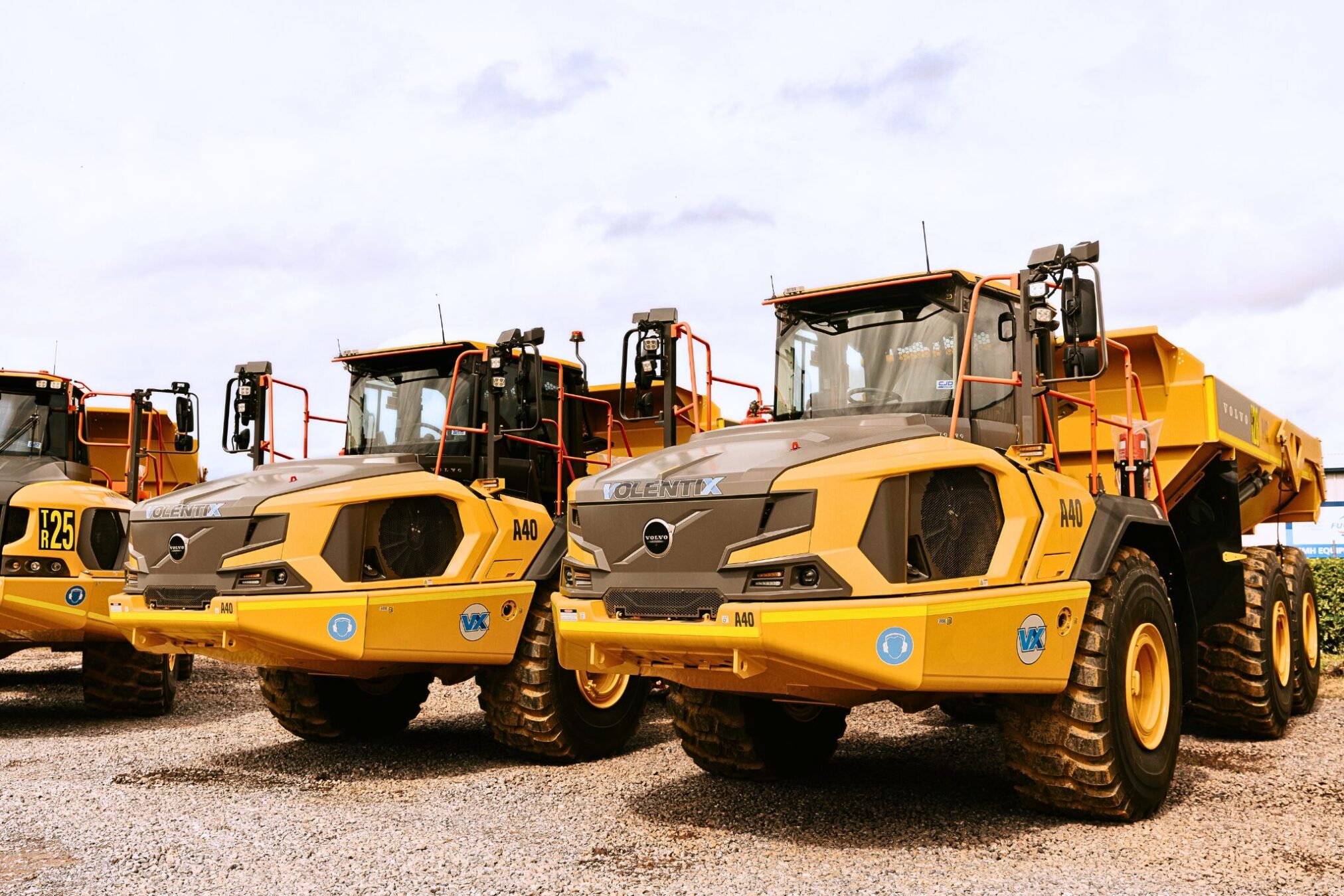Dry Equipment Hire